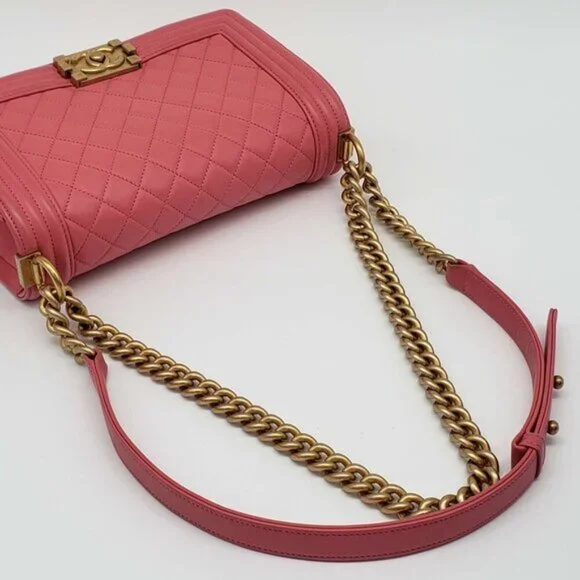 CHANEL Boy Leather Shoulder Bag 2700-080524 - Picture 6 of 16